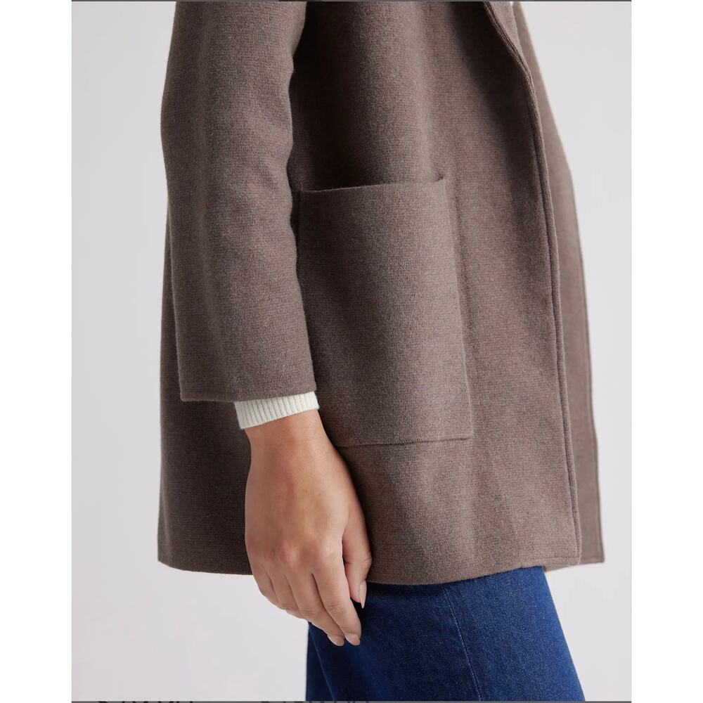 Quince 100% Organic Cotton Knit Blazer - Picture 3 of 11